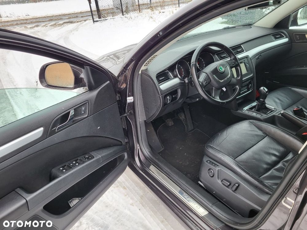Skoda Superb - 13