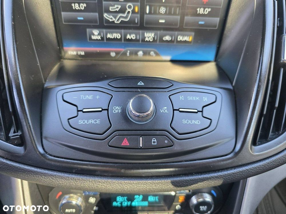 Ford Kuga - 25