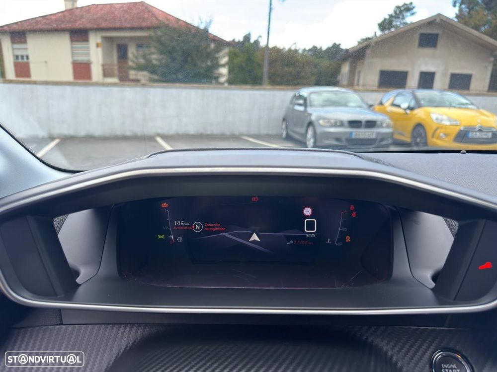 Peugeot 208 1.2 PureTech Allure Pack - 25