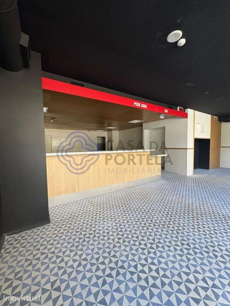 Loja/ Espaço Comercial no centro do Porto - Grande imagem: 5/7