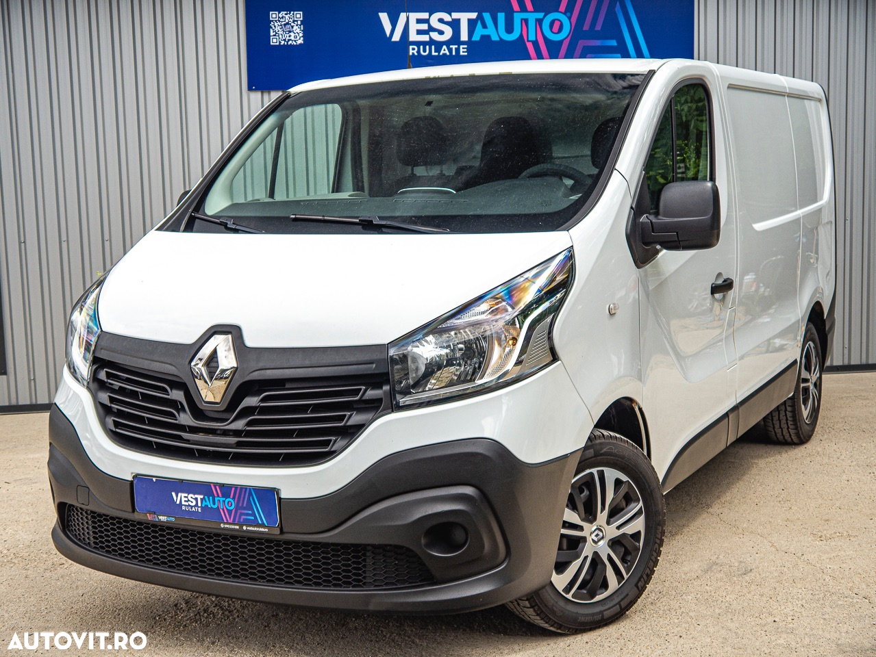 Renault Trafic - 2