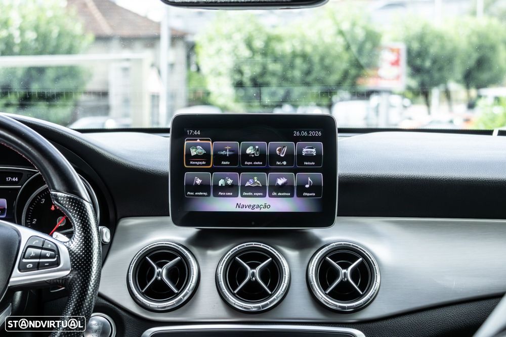 Mercedes-Benz CLA 180 d AMG Line Aut. - 36