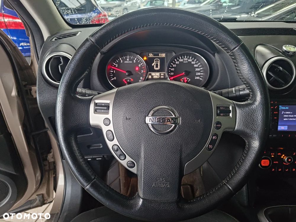 Nissan Qashqai 2.0 4x4 Tekna - 15