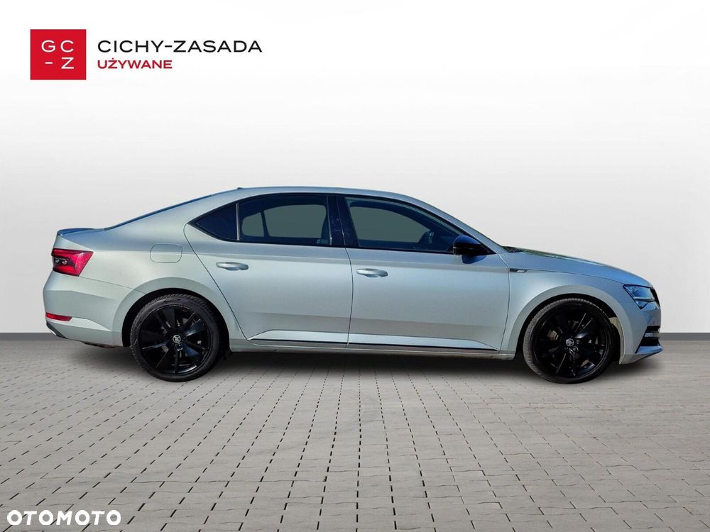Skoda Superb 2.0 TSI Sportline DSG - 6