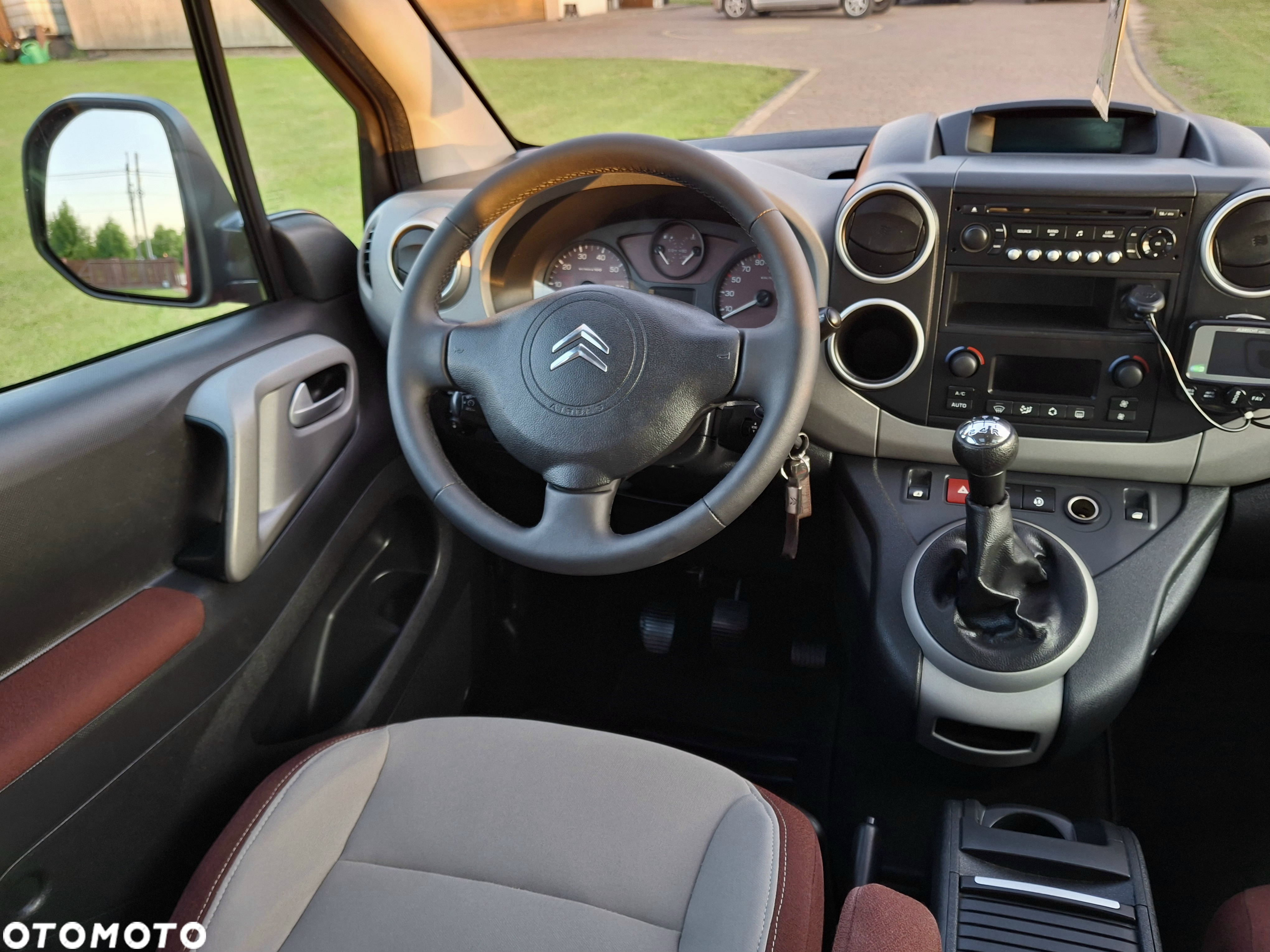 Citroën Berlingo 1.6 HDi Exclusive - 16
