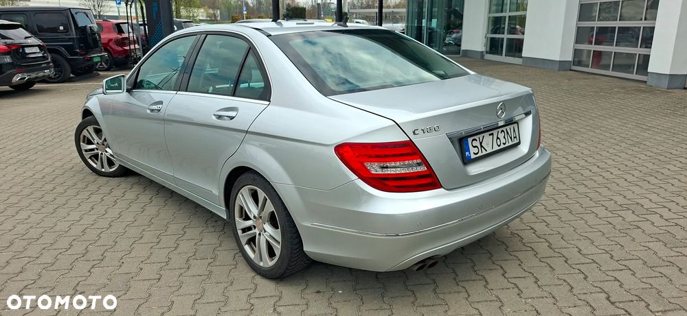 Mercedes-Benz Klasa C 180 (BlueEFFICIENCY) Avantgarde - 14