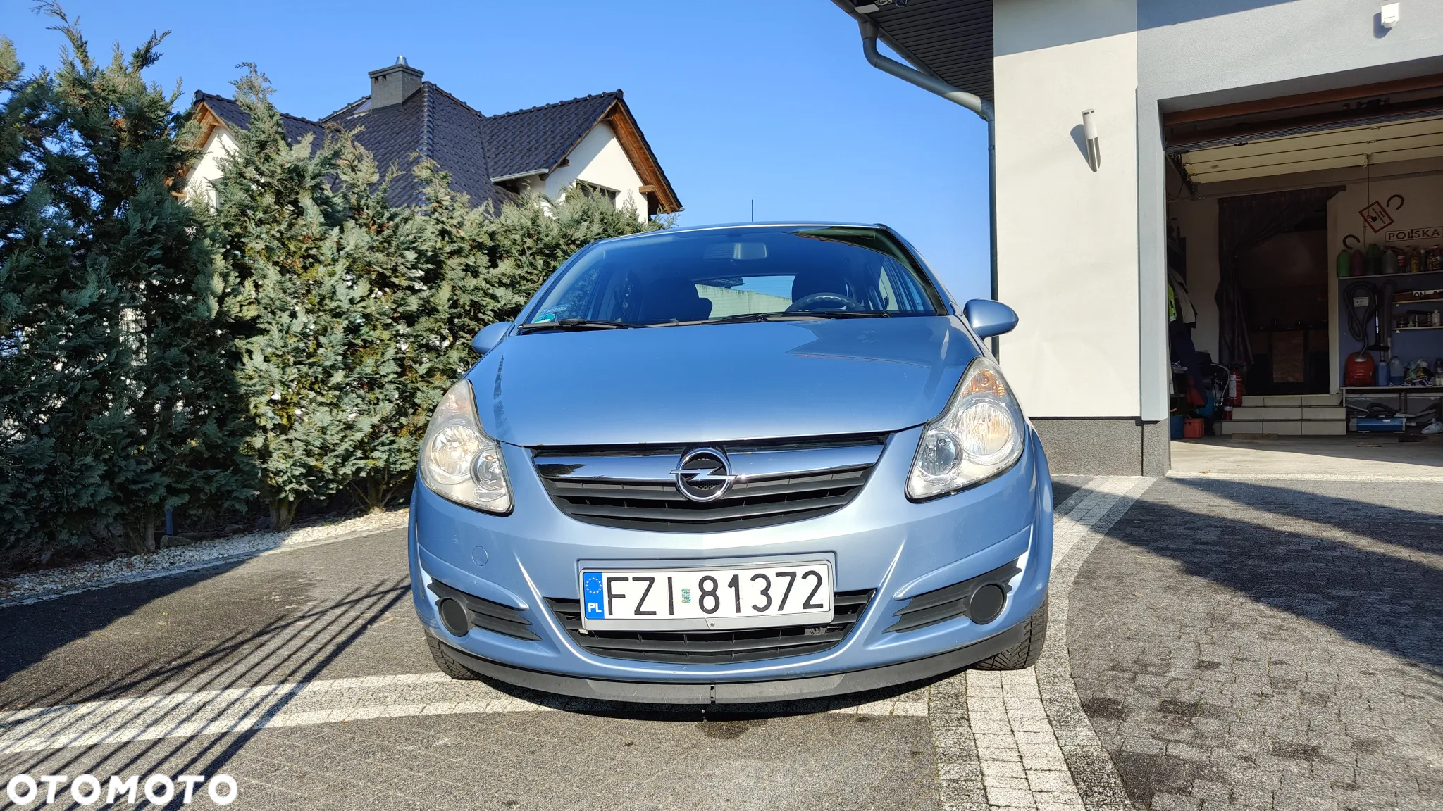 Opel Corsa 1.2 16V Cosmo - 3