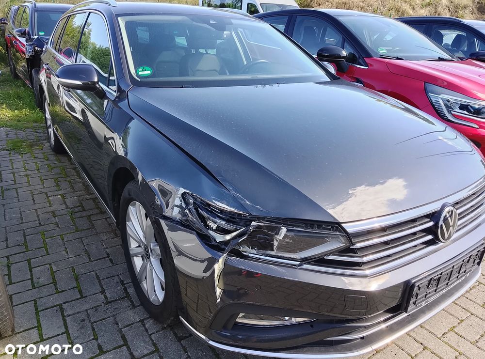 Volkswagen Passat - 7