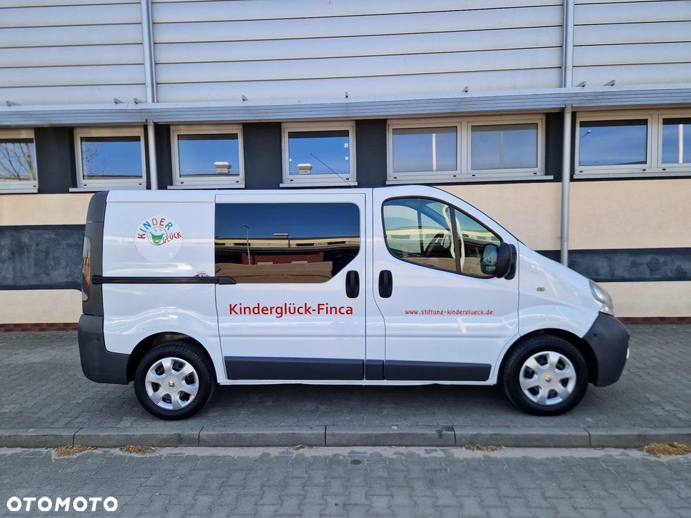 Renault TRAFIC - 5