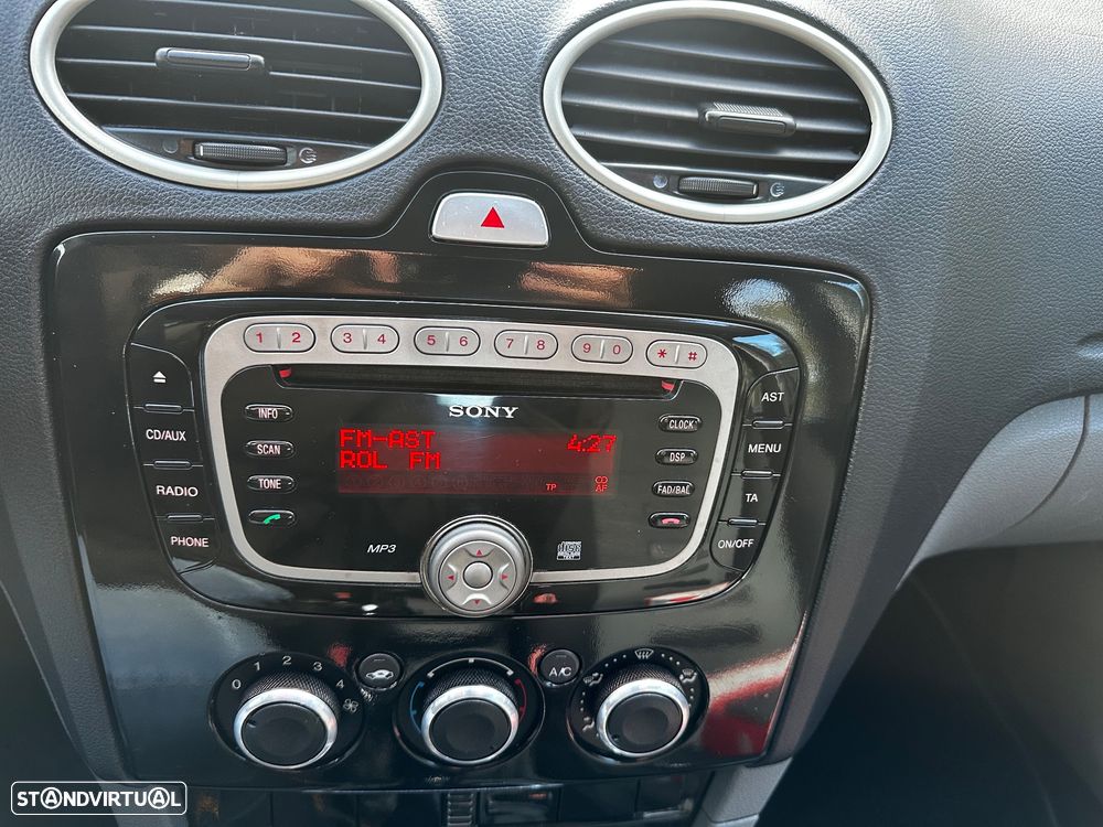 Ford Focus SW 1.6 TDCi Sport - 35