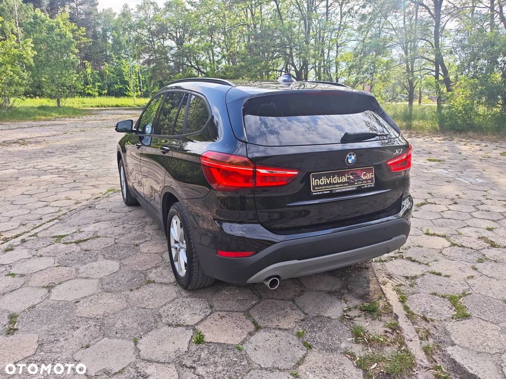 BMW X1 xDrive18d Advantage sport - 11