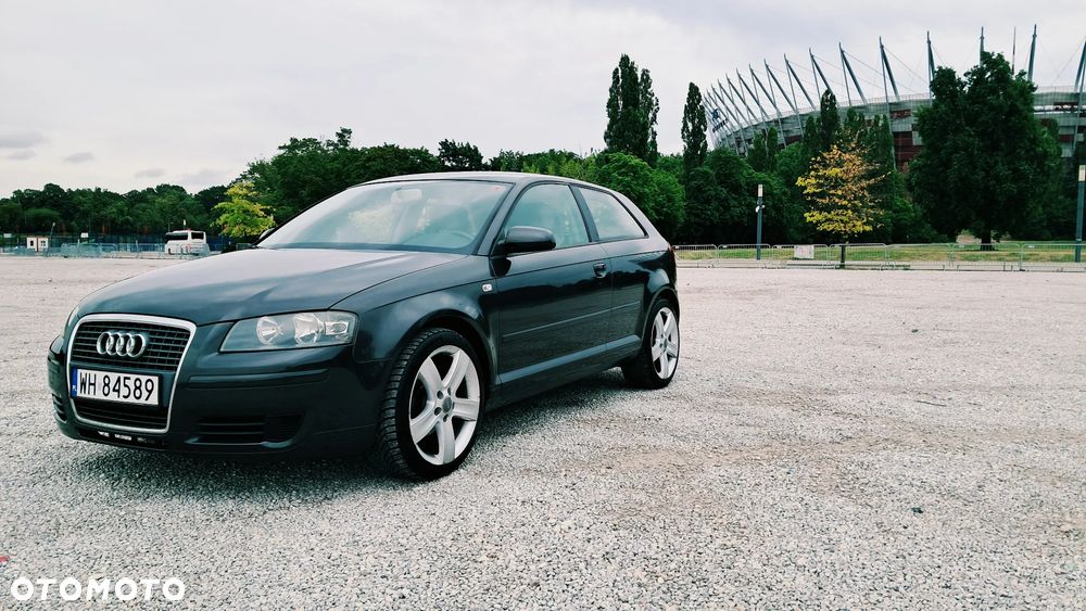 Audi A3 3-drzwiowe 1.6 Attraction - 8