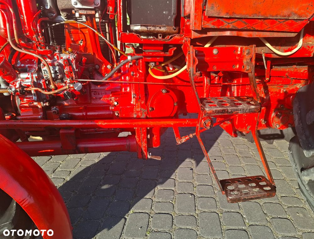 Belarus Ruski T-25 - 11