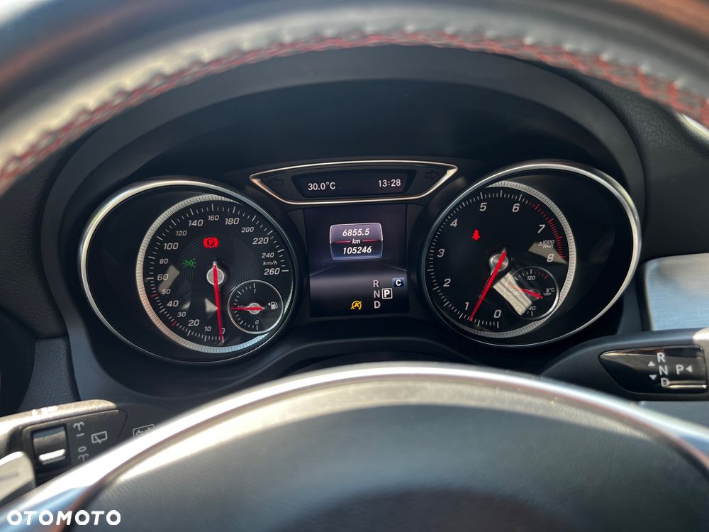 Mercedes-Benz CLA - 36