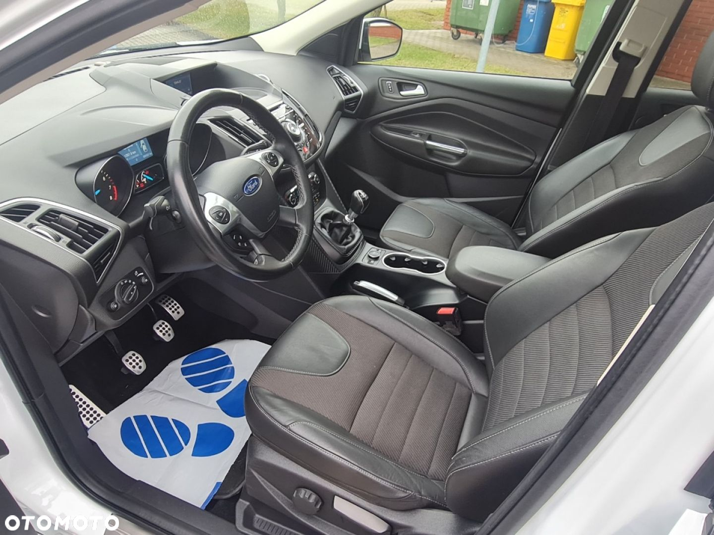 Ford Kuga - 9