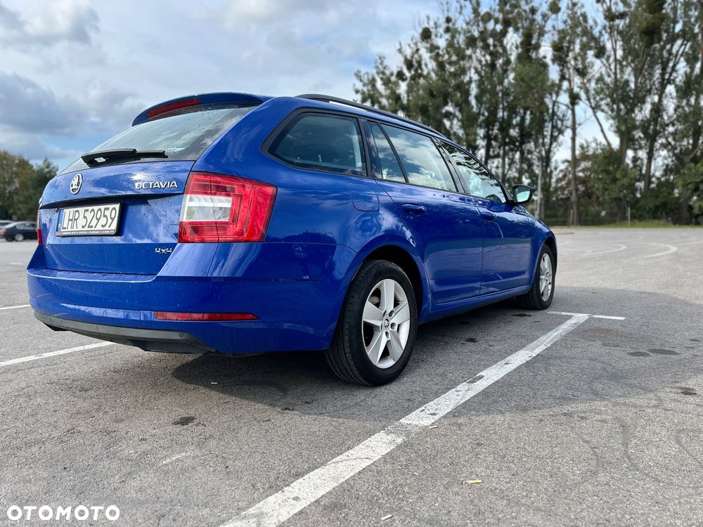 Skoda Octavia 2.0 TDI 4x4 DSG Ambition - 8