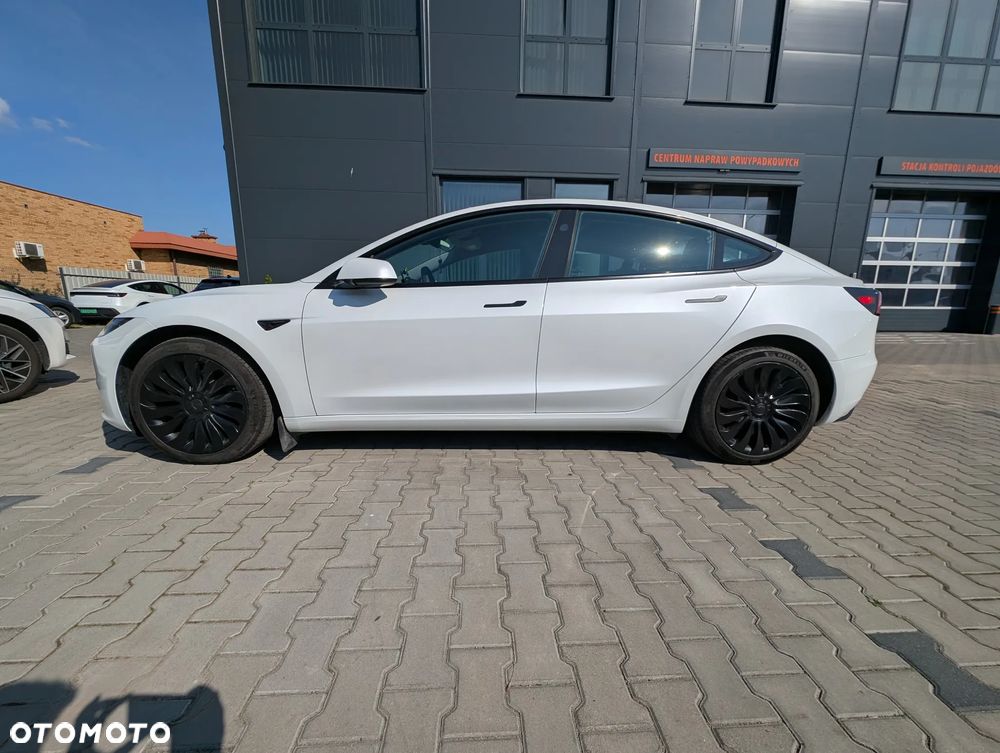 Tesla Model 3 Long Range AWD - 5
