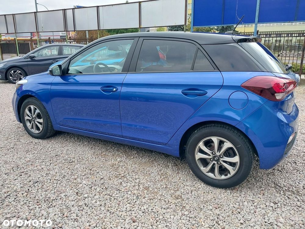 Hyundai i20 1.2 Comfort - 11
