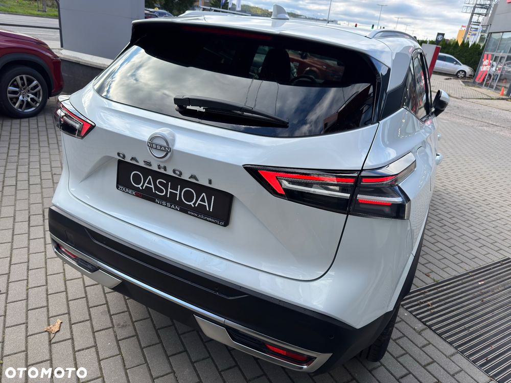 Nissan Qashqai 1.3 DIG-T MHEV N-Connecta Xtronic - 8
