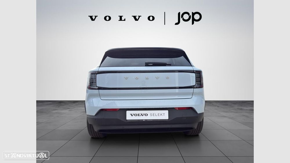 Volvo EX30 69 kWh Single Motor Extended Range Plus - 4