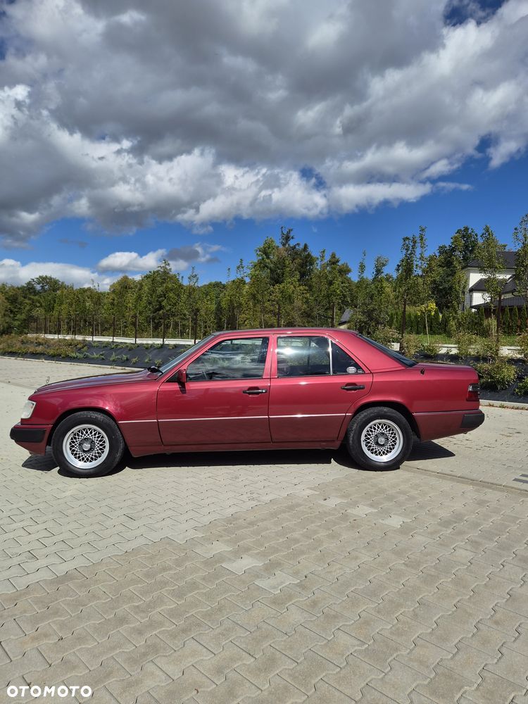 Mercedes-Benz W124 (1984-1993) - 3