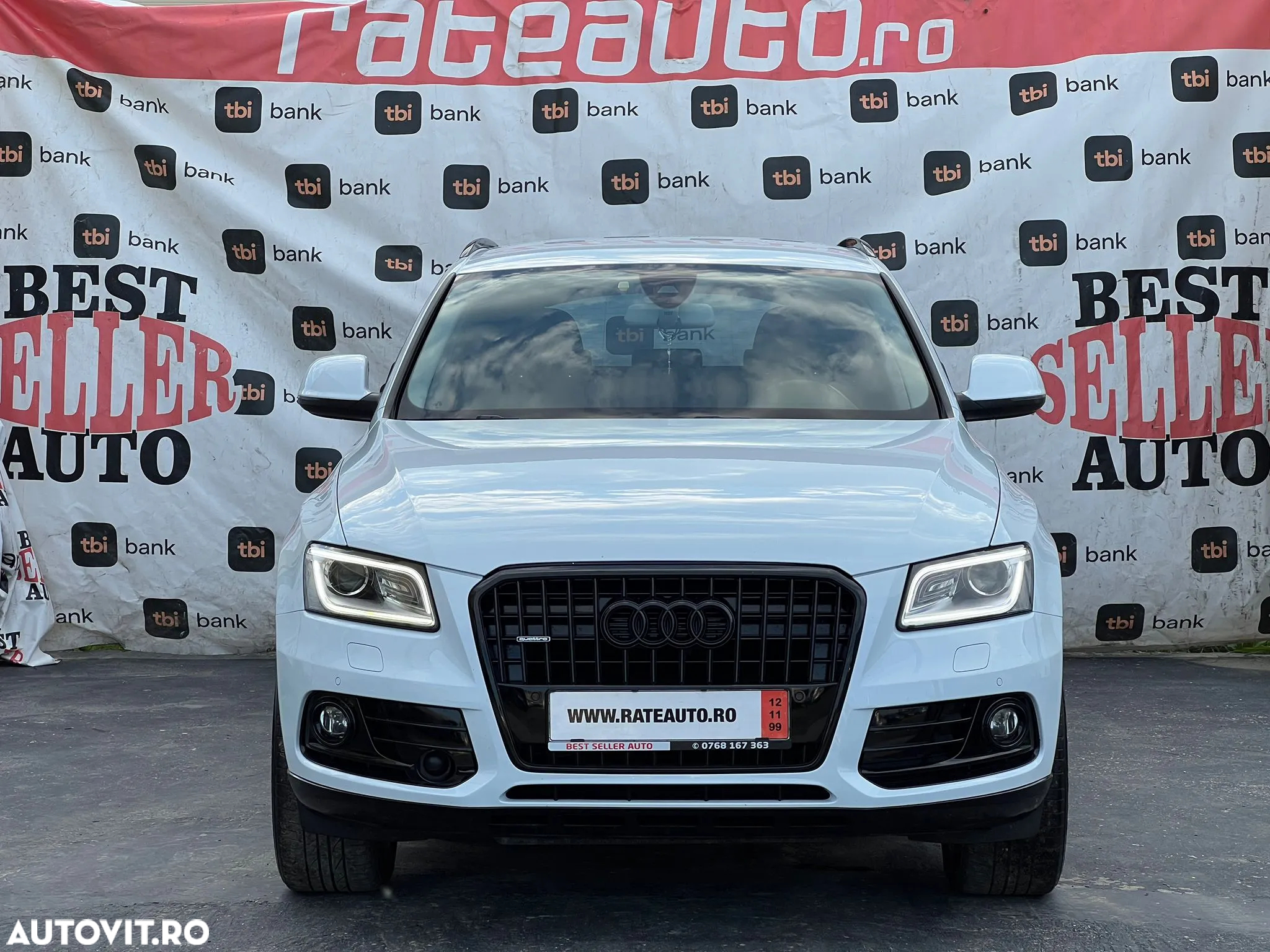 Audi Q5 2.0 40 TDI quattro S tronic Basic - 2