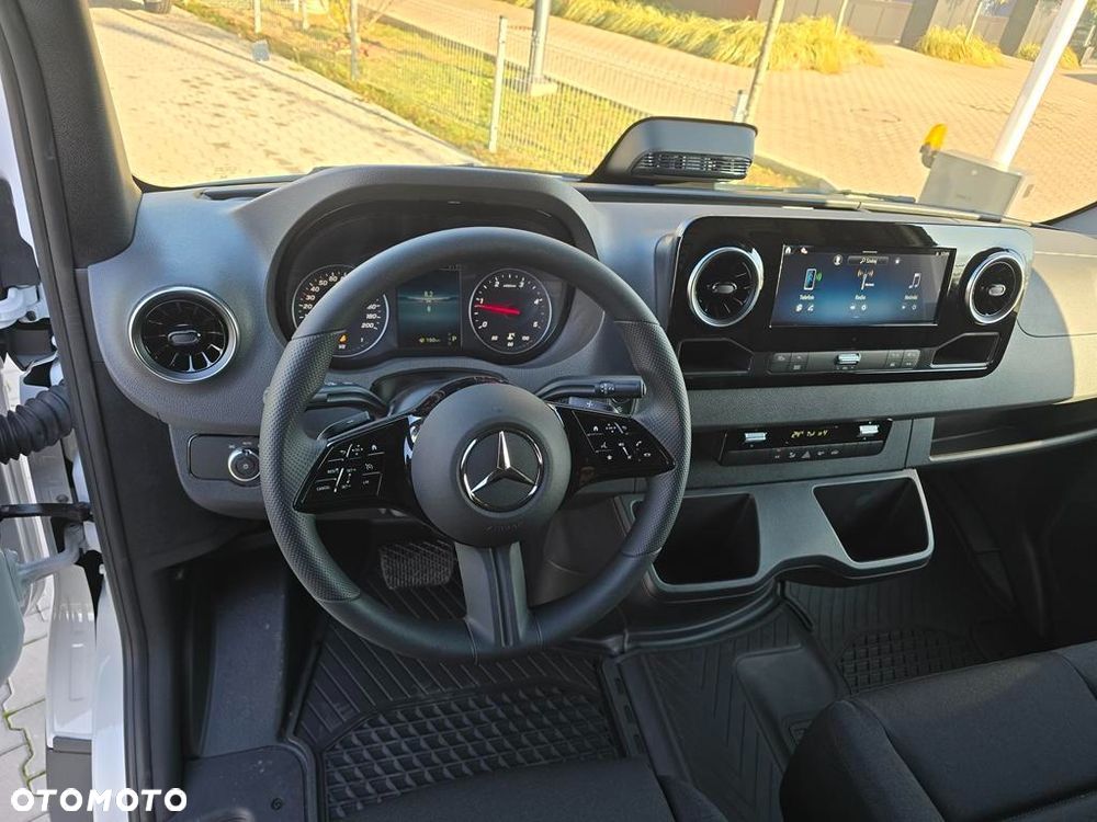 Mercedes-Benz Sprinter 317 CDI Long PRO 9G-Tronic - 13