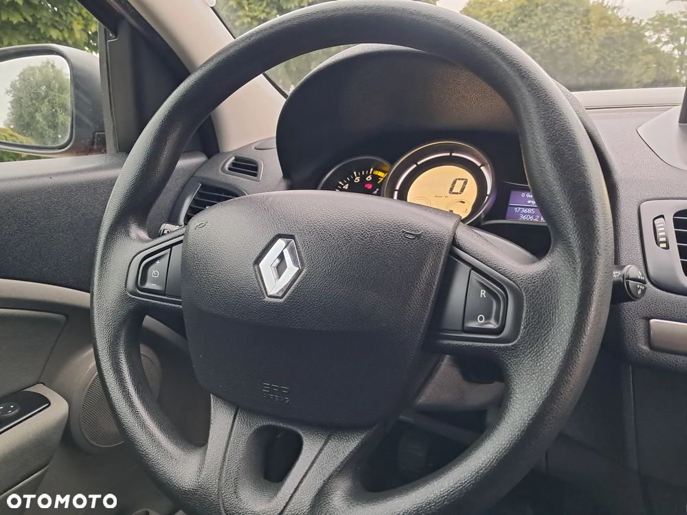 Renault Megane 1.6 16V 100 Expression - 16