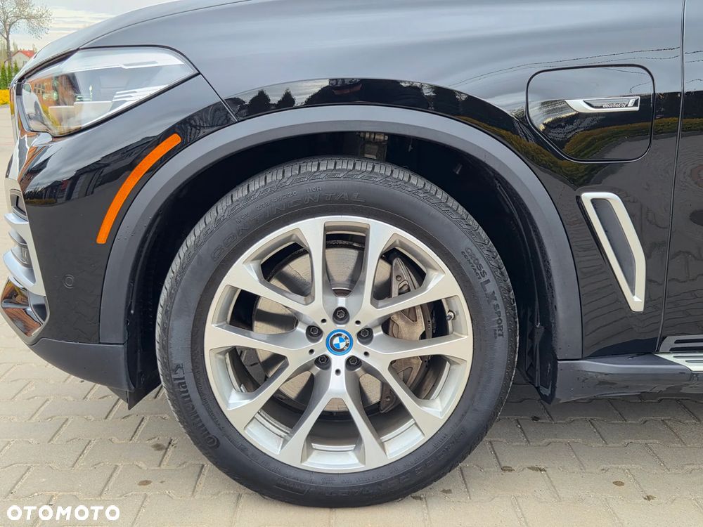 BMW X5 xDrive45e - 28