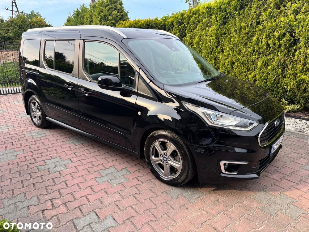 Ford Tourneo Connect Grand - 11