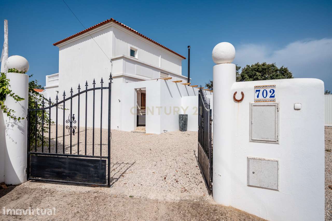Vida tranquila no campo (T2+2) com piscina e anexo em Lentiscais, Alte - Grande imagem: 2/53