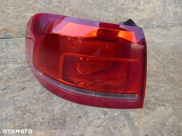 PASSAT B7 KOMBI 3AF VW Lampa tylna tył lewa igła