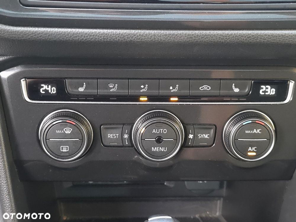 Volkswagen Tiguan 1.4 TSI Sport&Style DSG - 20