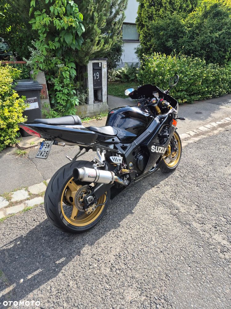 Suzuki GSX-R - 3