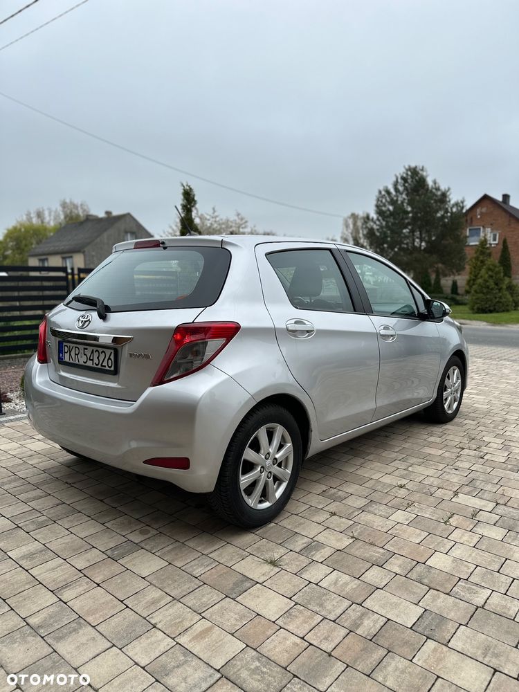 Toyota Yaris 1.33 Active - 4