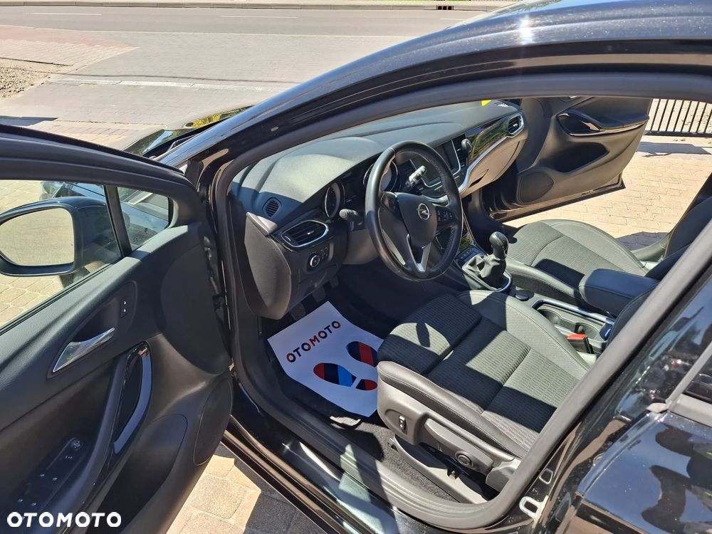 Opel Astra 1.2 T Elegance S&S - 8