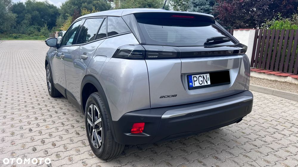 Peugeot 2008 Benzin 100 Style - 11