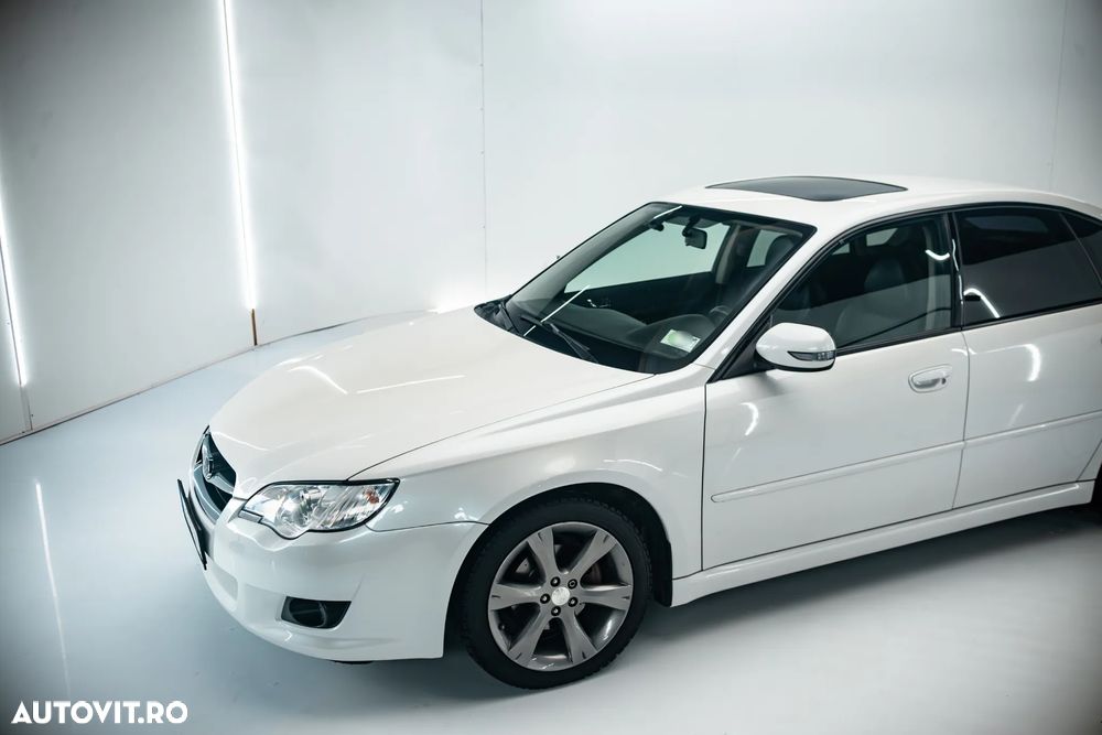 Subaru Legacy - 4