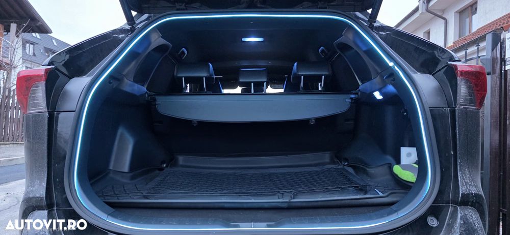 Suzuki Across ver-plug--in-hybrid - 9