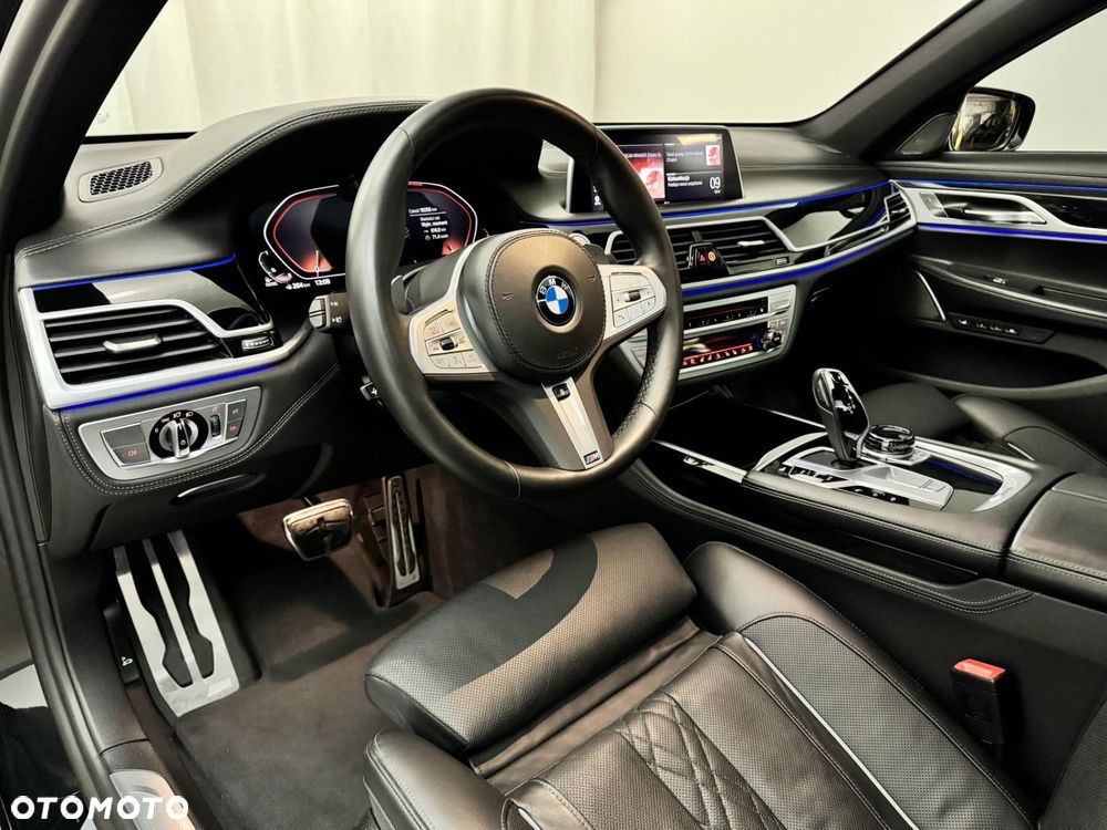 BMW Seria 7 - 16