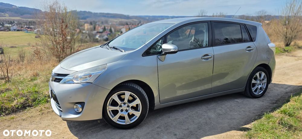 Toyota Verso 2.2 D-4D Automatik 5-Sitzer Comfort - 5