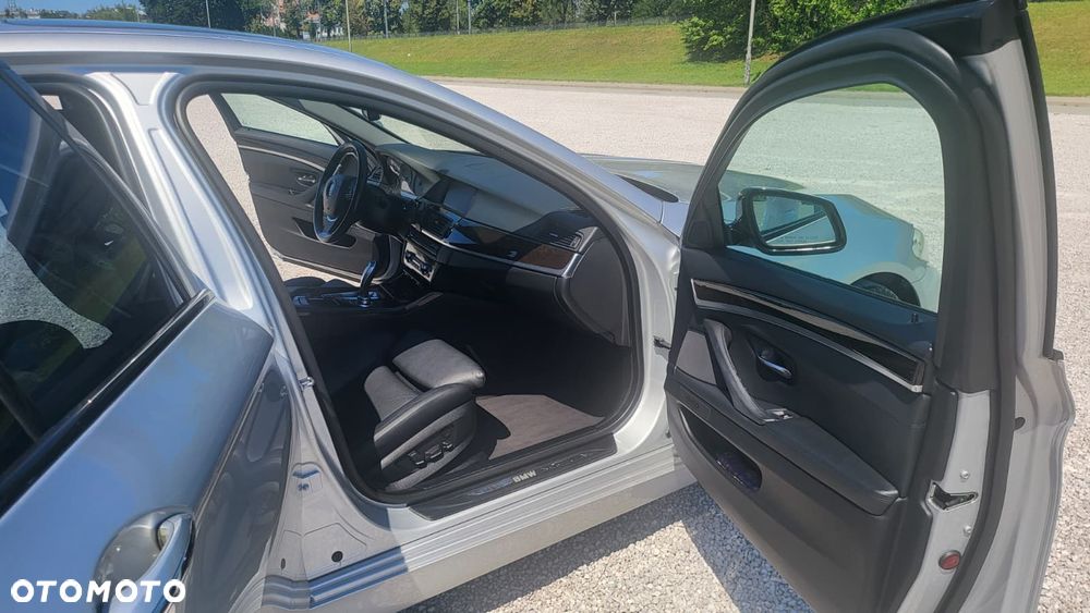 BMW Seria 5 535i - 19