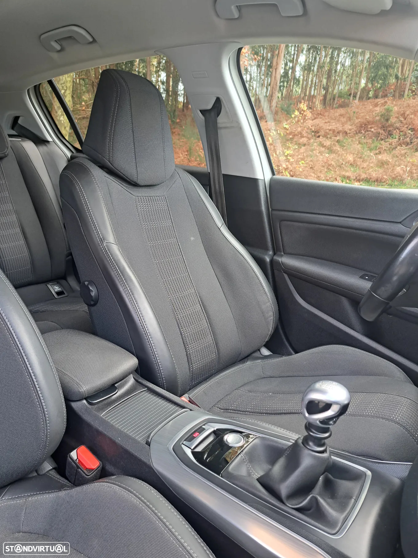 Peugeot 308 1.6 BlueHDi GT Line - 26