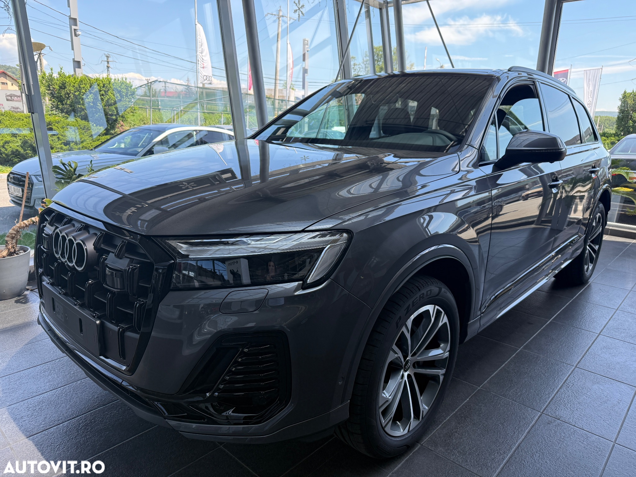 Audi Q7 50 TDI quattro Tiptronic MHEV Basic - 4