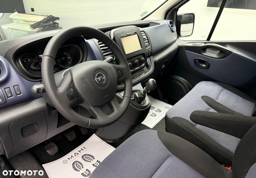 Opel Vivaro L1H1 2,7t Elegance - 25