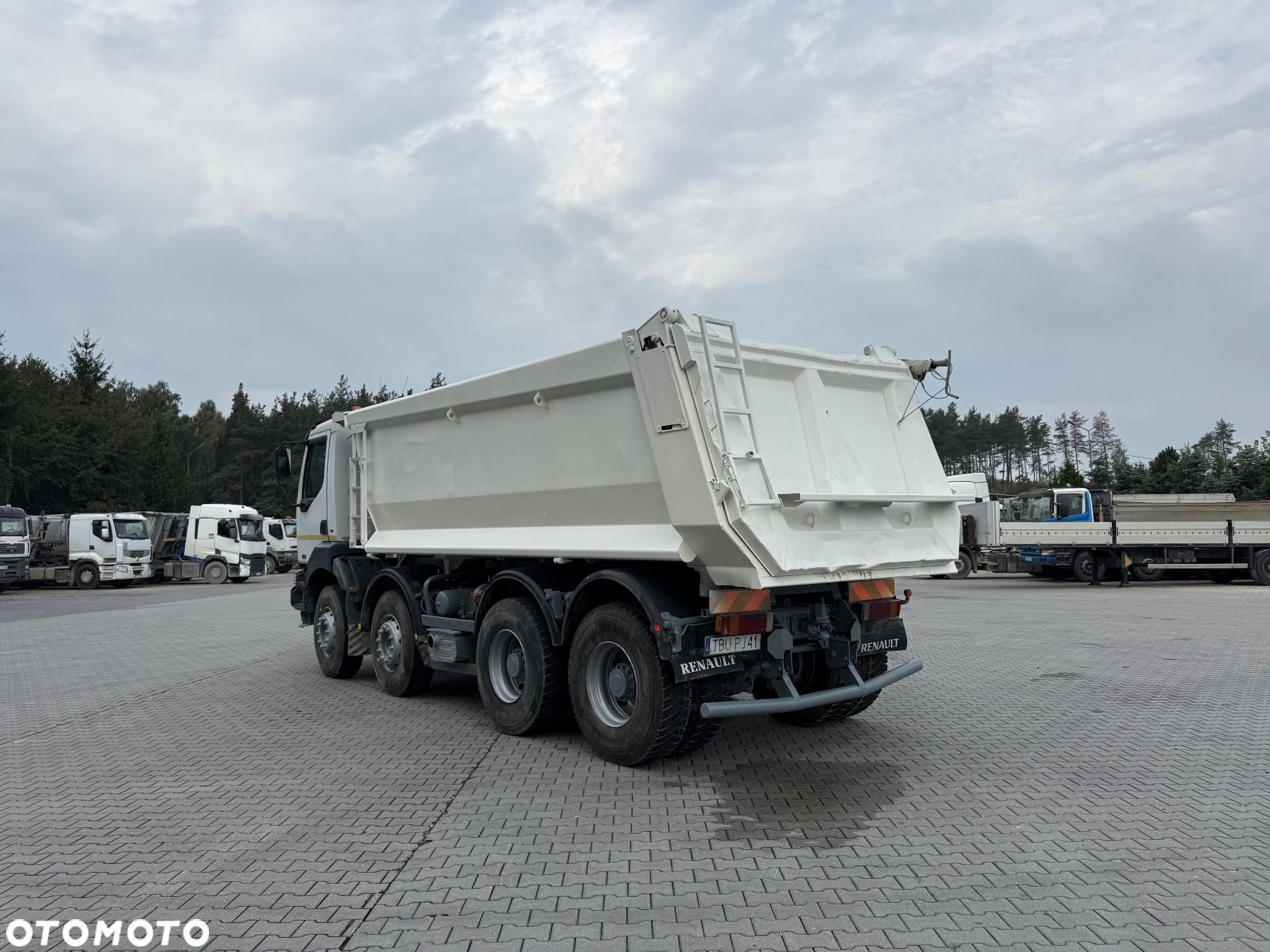 Renault Kerax 420 DCI 8x4 - 5