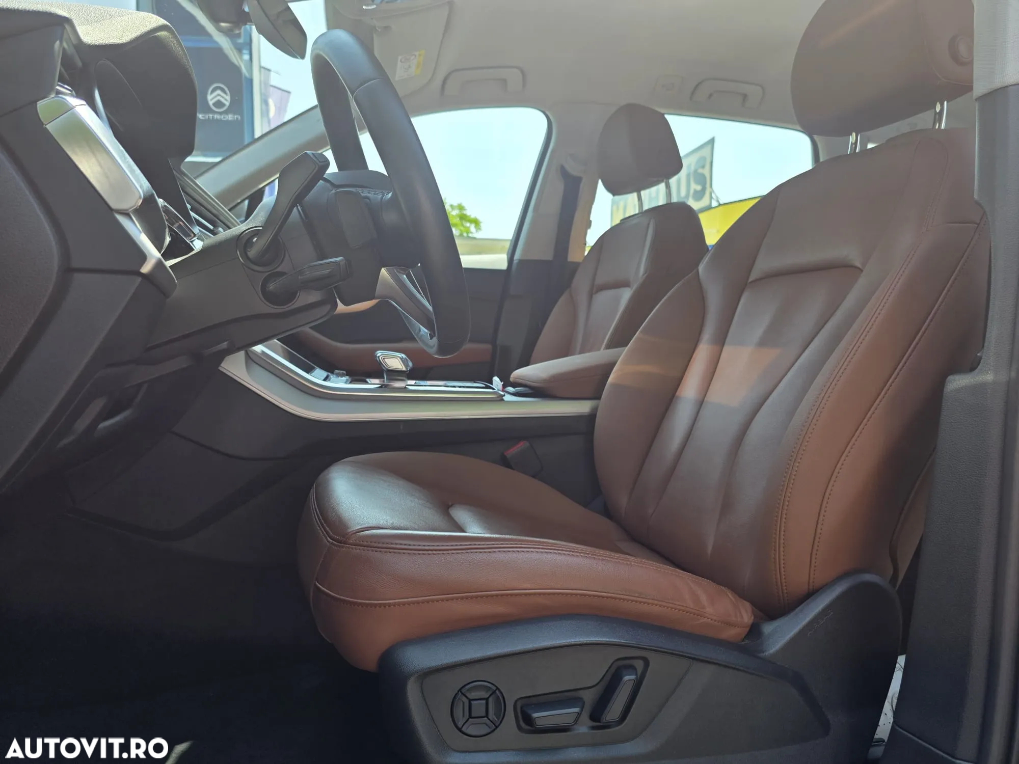 Audi Q7 55 TFSI e quattro Tiptronic PHEV Basic - 11