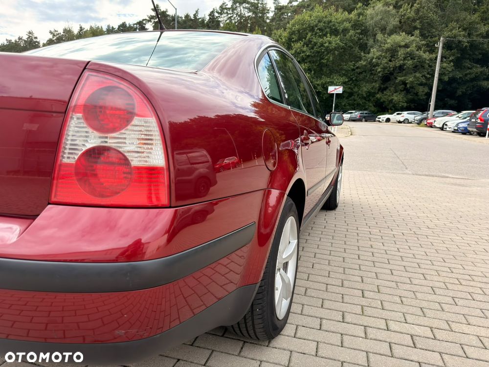 Volkswagen Passat - 35