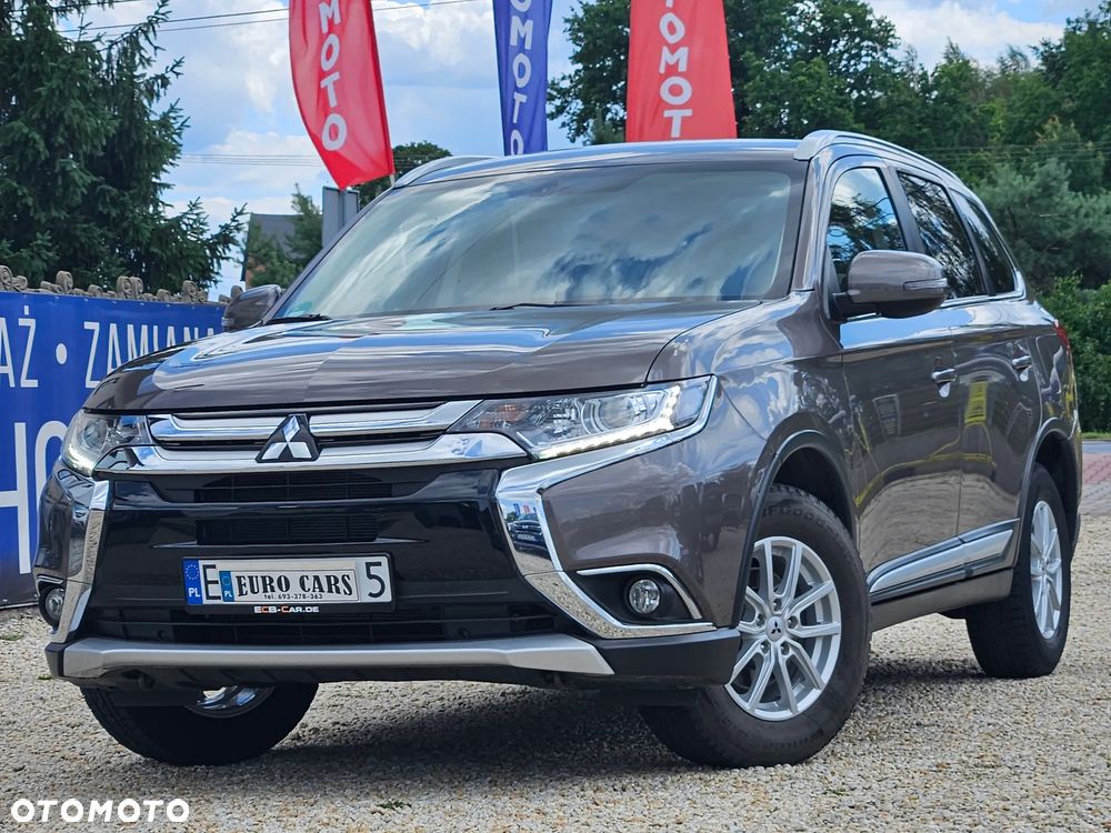 Mitsubishi Outlander 2.0 City Style 2WD - 2