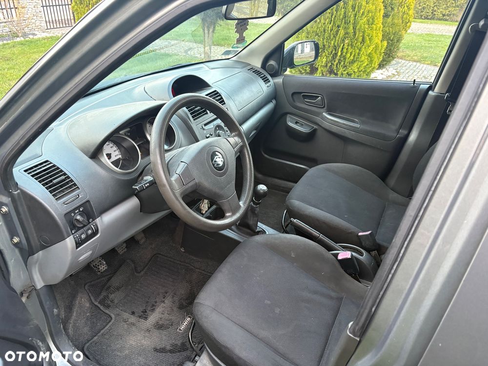 Suzuki Ignis - 8